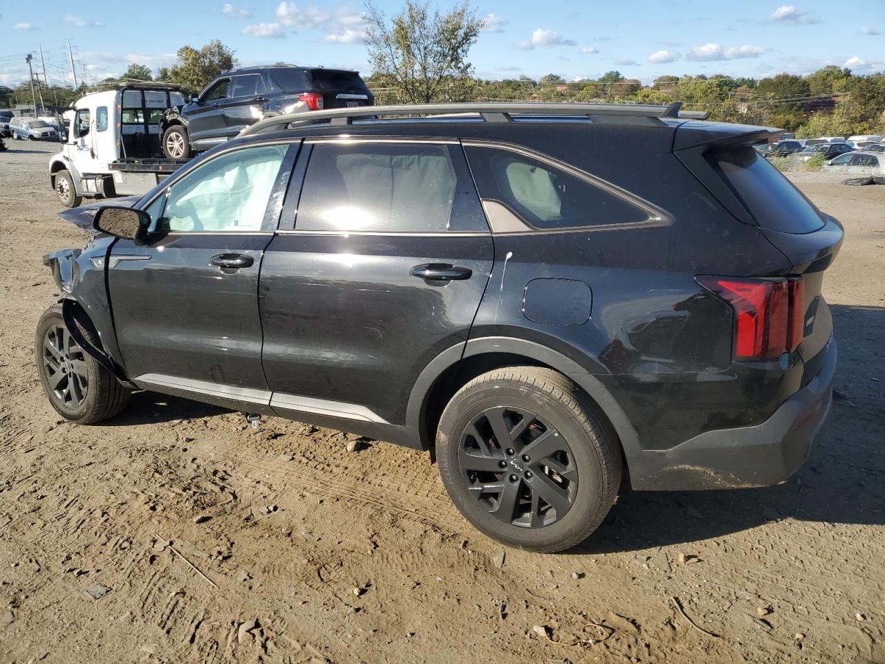2022 KIA SORENTO S VIN:5XYRLDLC0NG156083