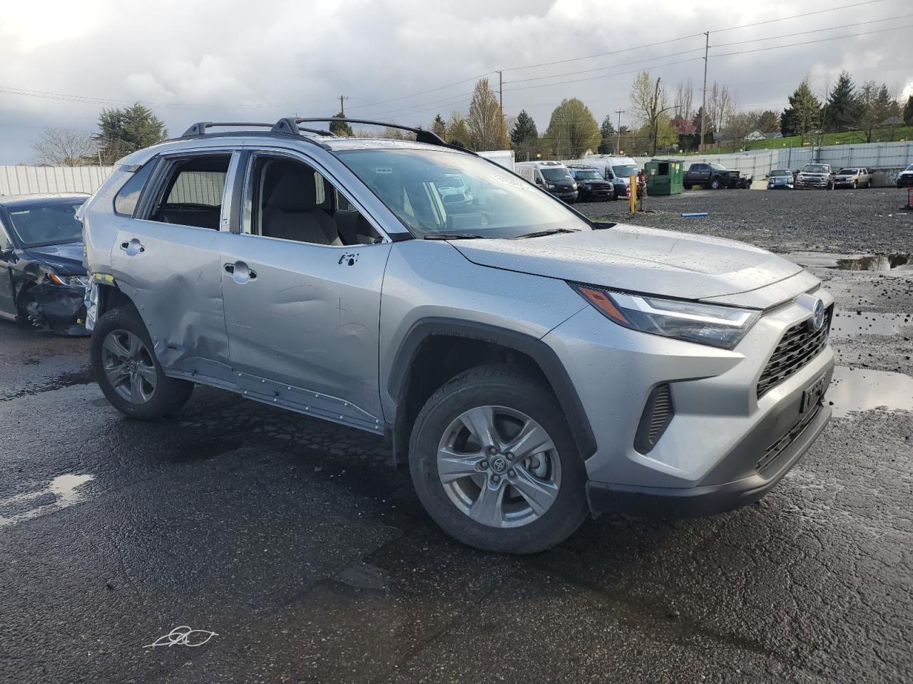 2024 TOYOTA RAV4 XLE VIN:2T3RWRFV5RW233152