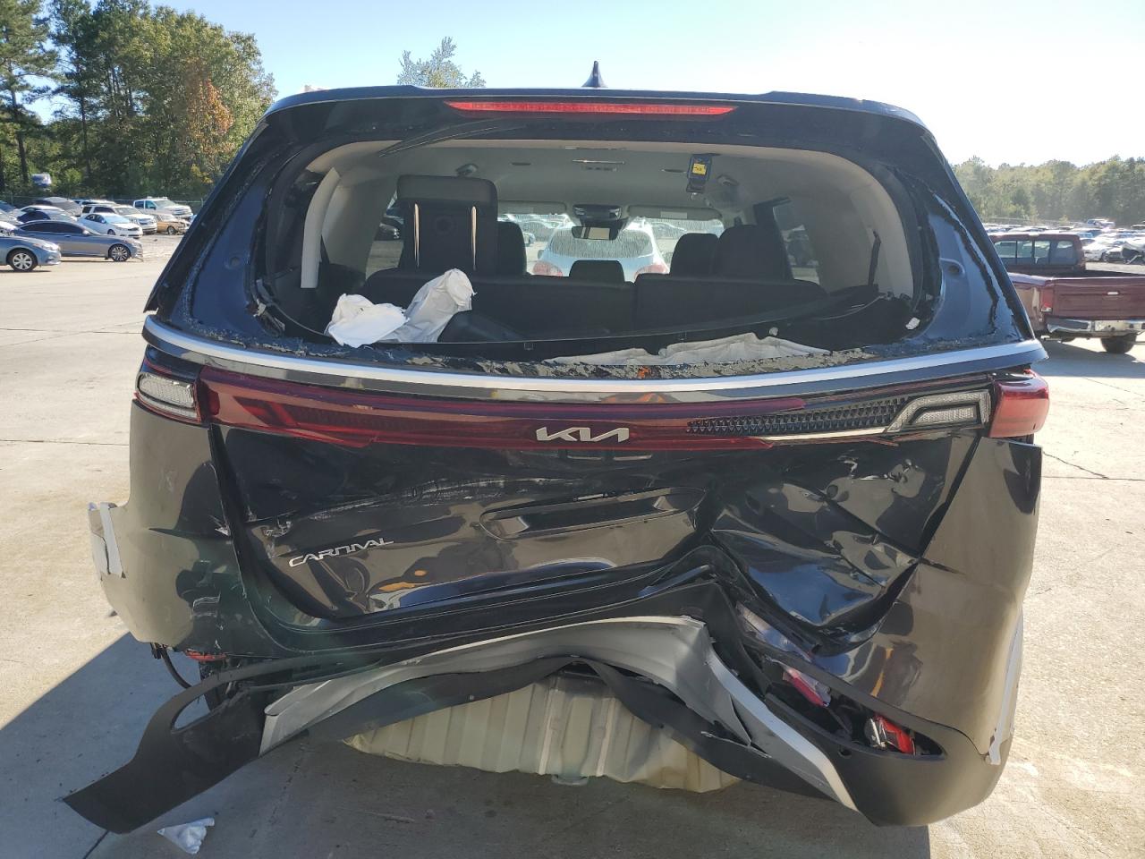 2024 KIA CARNIVAL LX VIN:KNDNB4H38R6362979