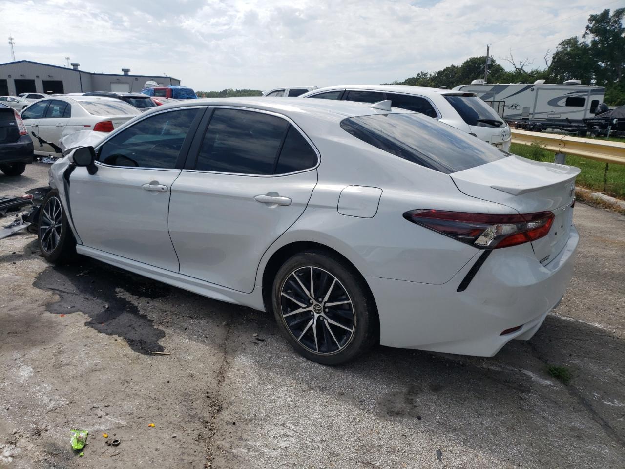 2022 TOYOTA CAMRY SE VIN:4T1G11AK8NU034104