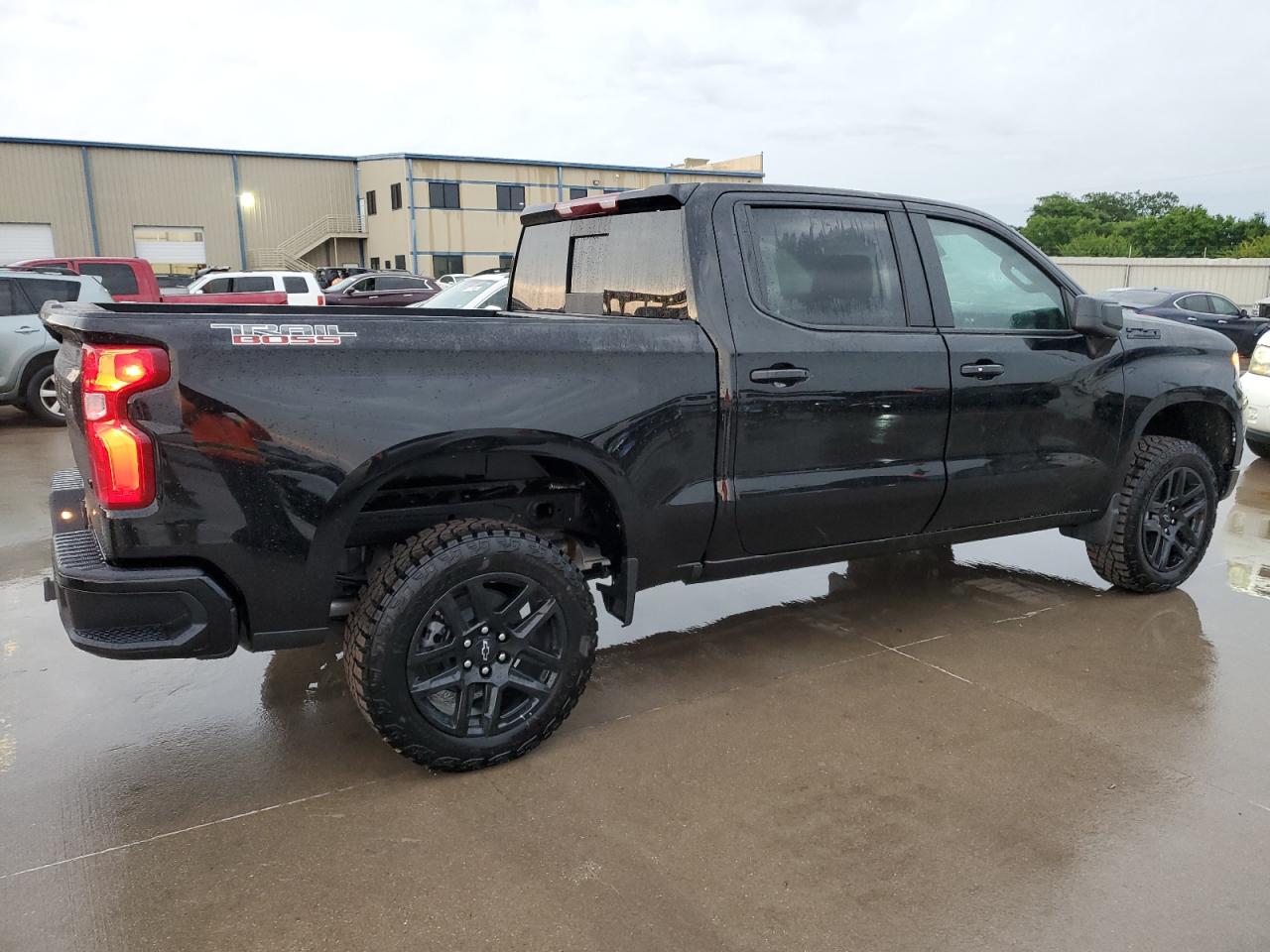 2024 CHEVROLET SILVERADO K1500 LT TRAIL BOSS VIN:3GCUDFED4RG322816