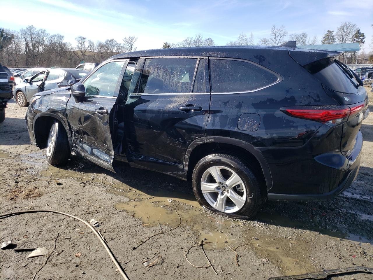 2022 TOYOTA HIGHLANDER L VIN:5TDZZRAH8NS552078