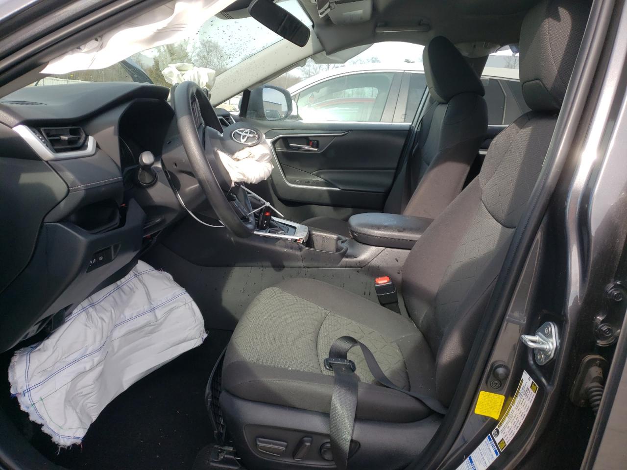 2022 TOYOTA RAV4 XLE VIN:2T3P1RFV7NC305552