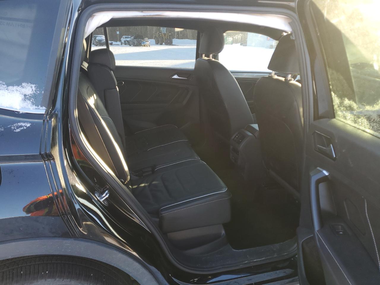 2024 VOLKSWAGEN TIGUAN SEL R-LINE BLACK VIN:3VV4B7AX9RM109679