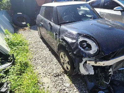 2018 MINI Cooper VIN: