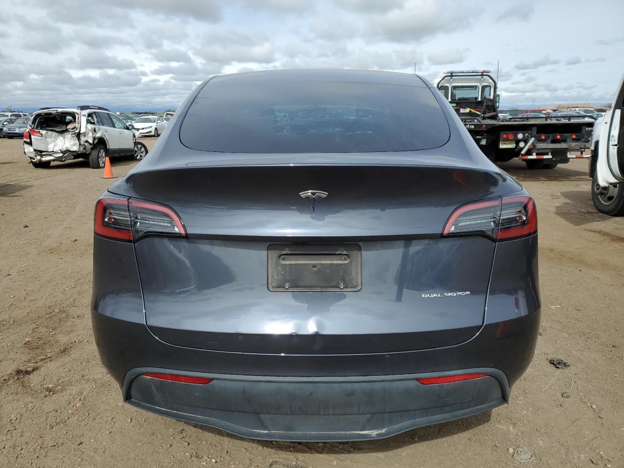 2023 TESLA MODEL Y  VIN:7SAYGDEE9PF912389