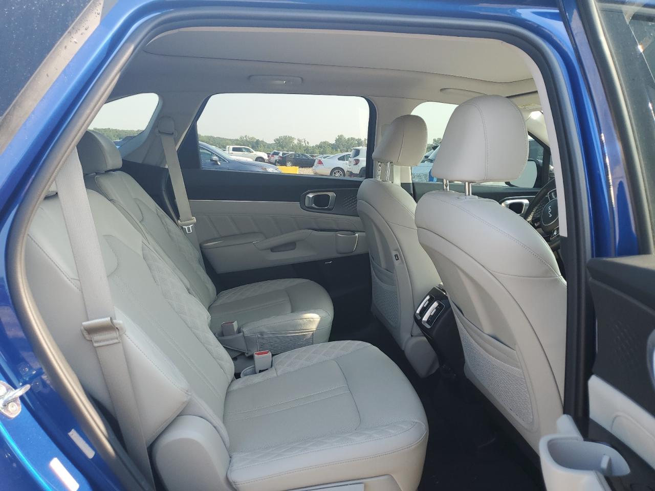 2022 KIA SORENTO SX VIN:5XYRK4LF6NG088191