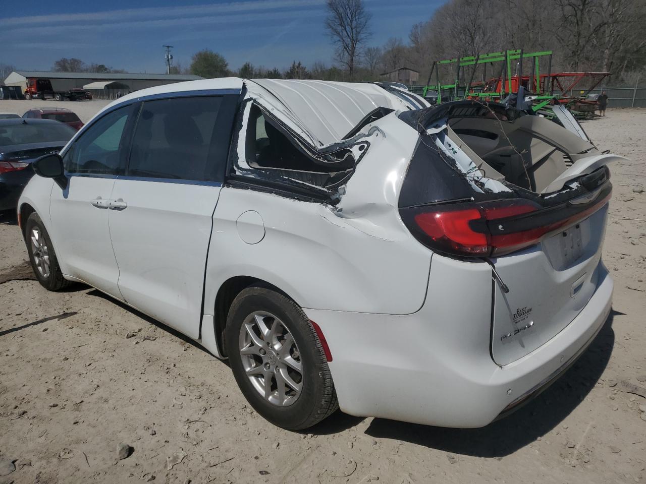 2024 CHRYSLER PACIFICA TOURING L VIN:2C4RC1BG3RR114088