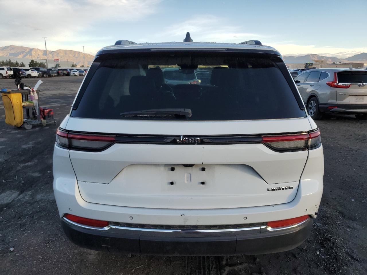 2022 JEEP GRAND CHEROKEE LIMITED VIN:1C4RJGBGXN8630902