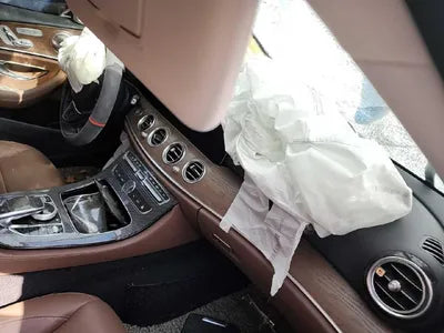 2017 Mercedes-Benz E 300 VIN: