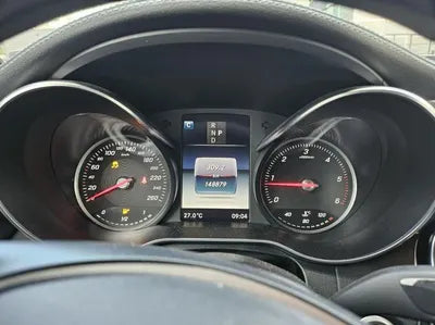 2017 Mercedes-Benz GLC 220 VIN: