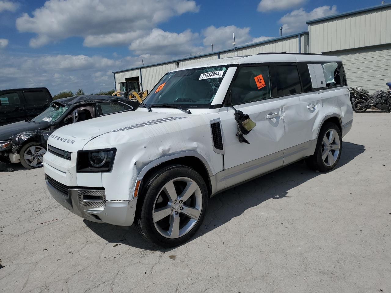 2023 LAND ROVER DEFENDER 130 FIRST EDITION VIN:SALEVFEU4P2217208