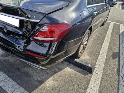 2019 Mercedes-Benz E 300 WDDZF4KB4KA659410 VIN:WDDZF4KB4KA659410