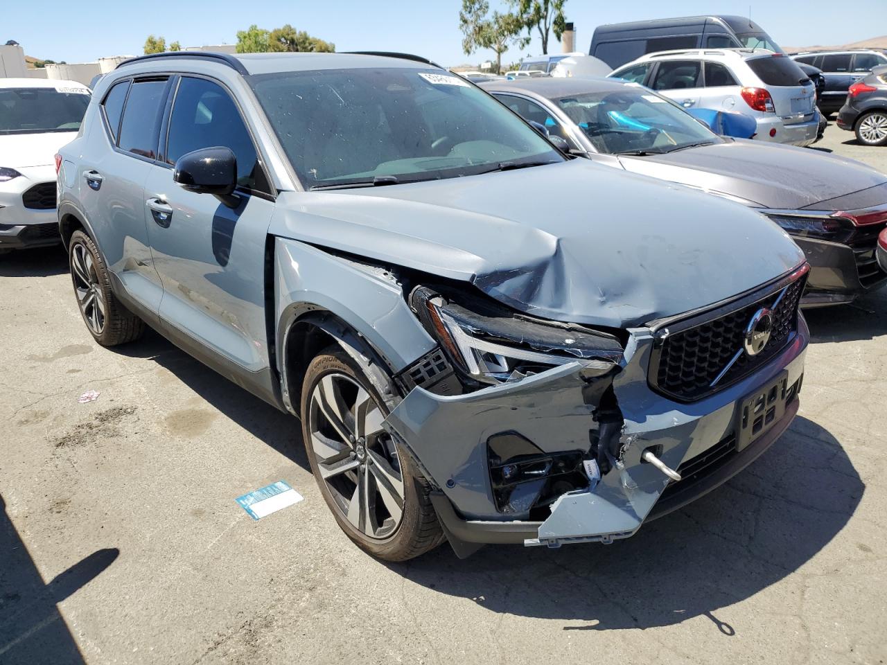 2023 VOLVO XC40 PLUS VIN:YV4L12UW6P2075639