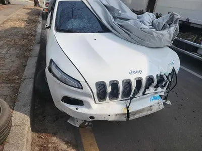 2016 Jeep Cherokee 1C4PJMCB4GW358841 VIN:1C4PJMCB4GW358841