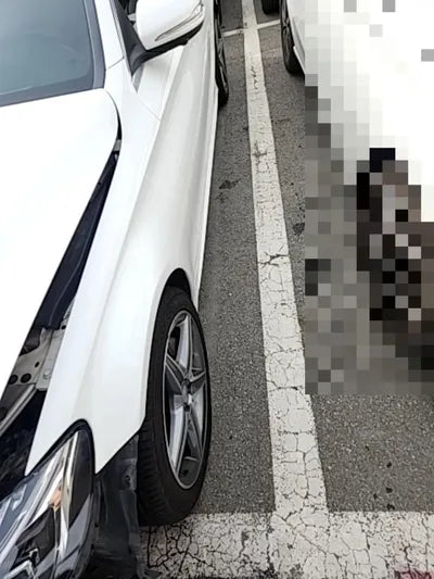 2016 Mercedes-Benz C 250 VIN: