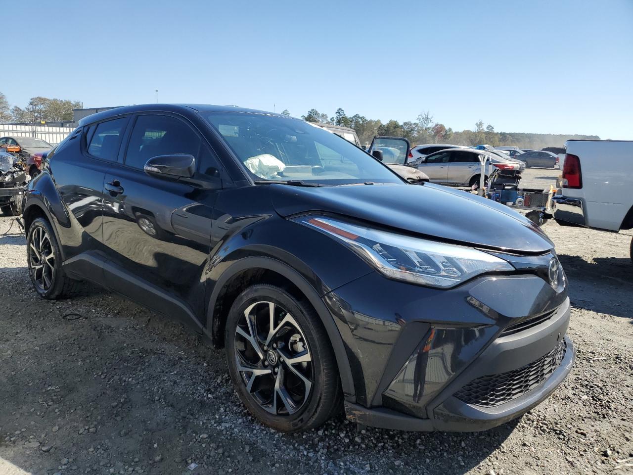 2022 TOYOTA C-HR XLE VIN:NMTKHMBX6NR142102