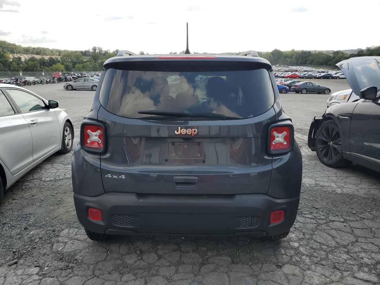 2023 JEEP RENEGADE LATITUDE VIN:ZACNJDB10PPP61600