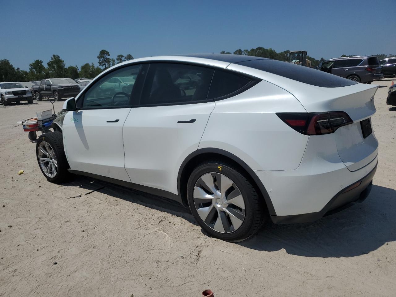 2022 TESLA MODEL Y  VIN:7SAYGDEE3NF430563