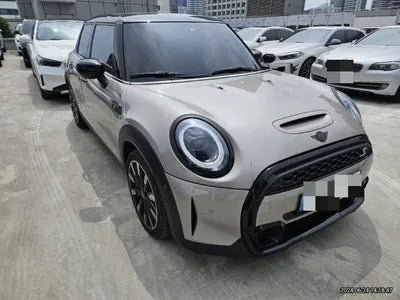 2023 MINI Cooper VIN: