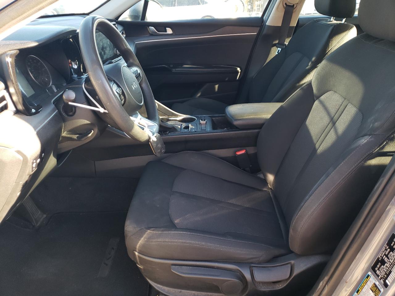 2022 KIA K5 LX VIN:5XXG24J23NG102284