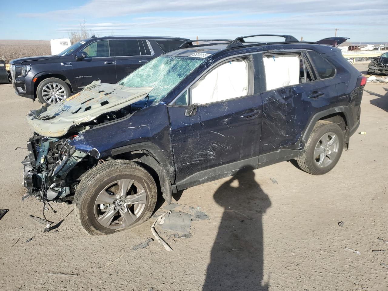 2024 TOYOTA RAV4 XLE VIN:2T3W1RFV8RW355781