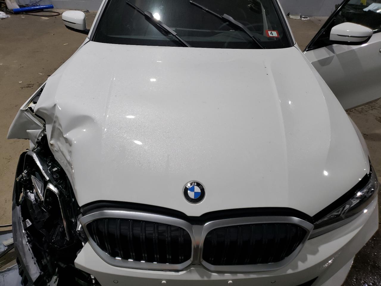 2024 BMW 330XI  VIN:3MW89FF06R8E36399