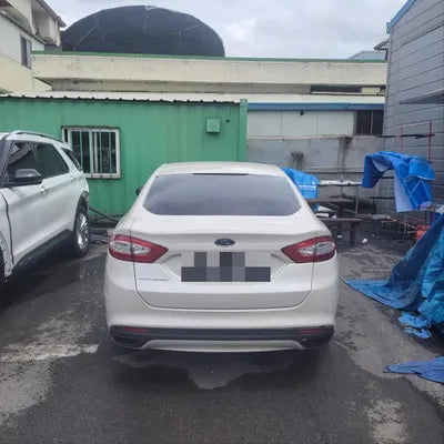 2015 Ford Mondeo VIN: