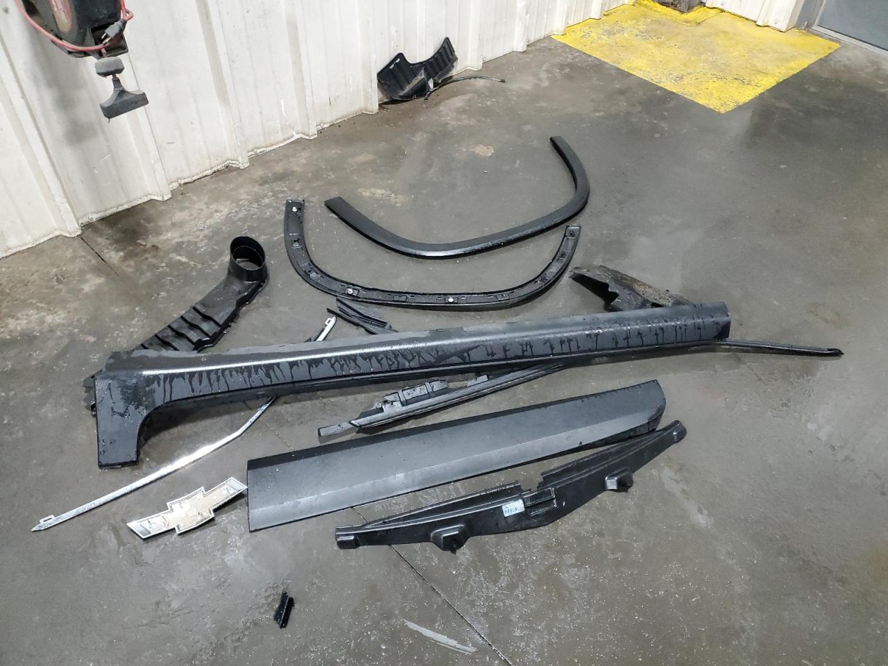 2022 CHEVROLET TRAVERSE LT VIN:1GNEVGKW8NJ165918