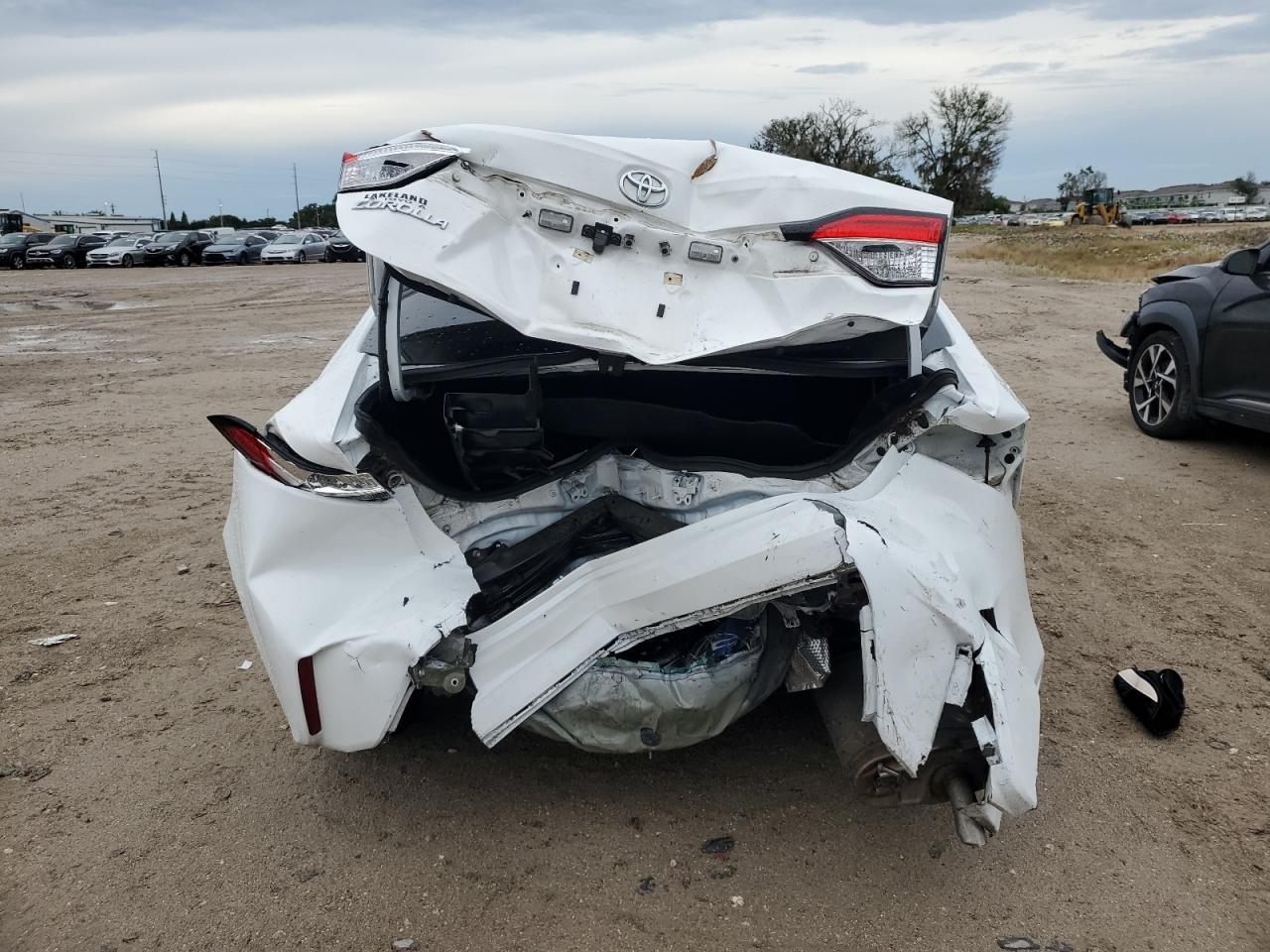 2022 TOYOTA COROLLA LE VIN:5YFEPMAE8NP301616
