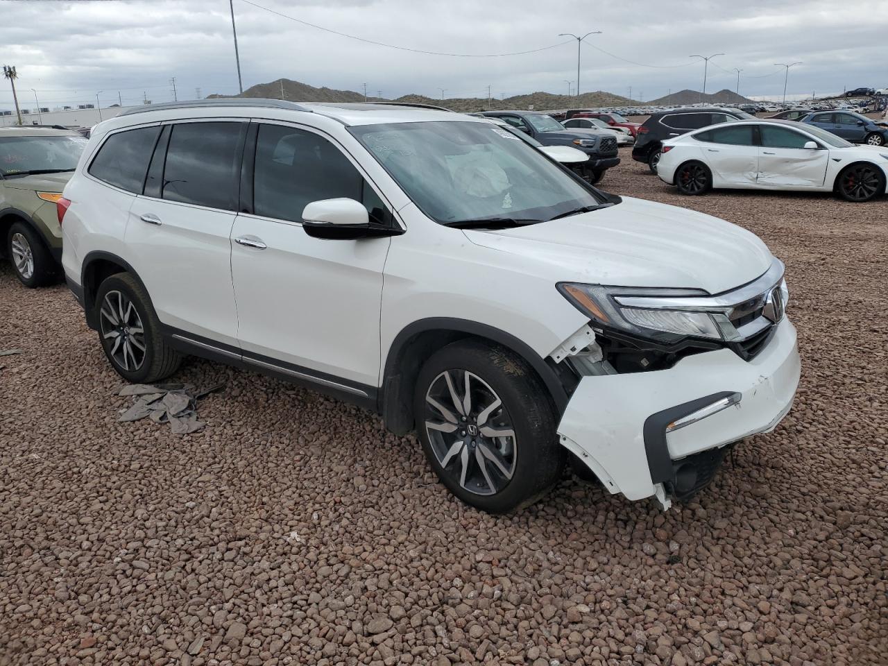 2022 HONDA PILOT TOURING VIN:5FNYF5H66NB035755