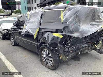 2017 Kia Carnival KNAMB81ABJS394242 VIN:KNAMB81ABJS394242