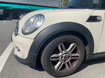 2014 MINI Clubman VIN:
