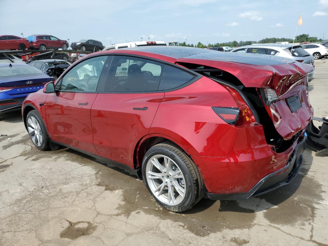 2024 TESLA MODEL Y  VIN:7SAYGDEE8RA254872