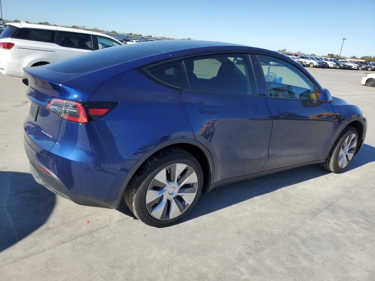 2023 TESLA MODEL Y  VIN:7SAYGDEE6PA095072