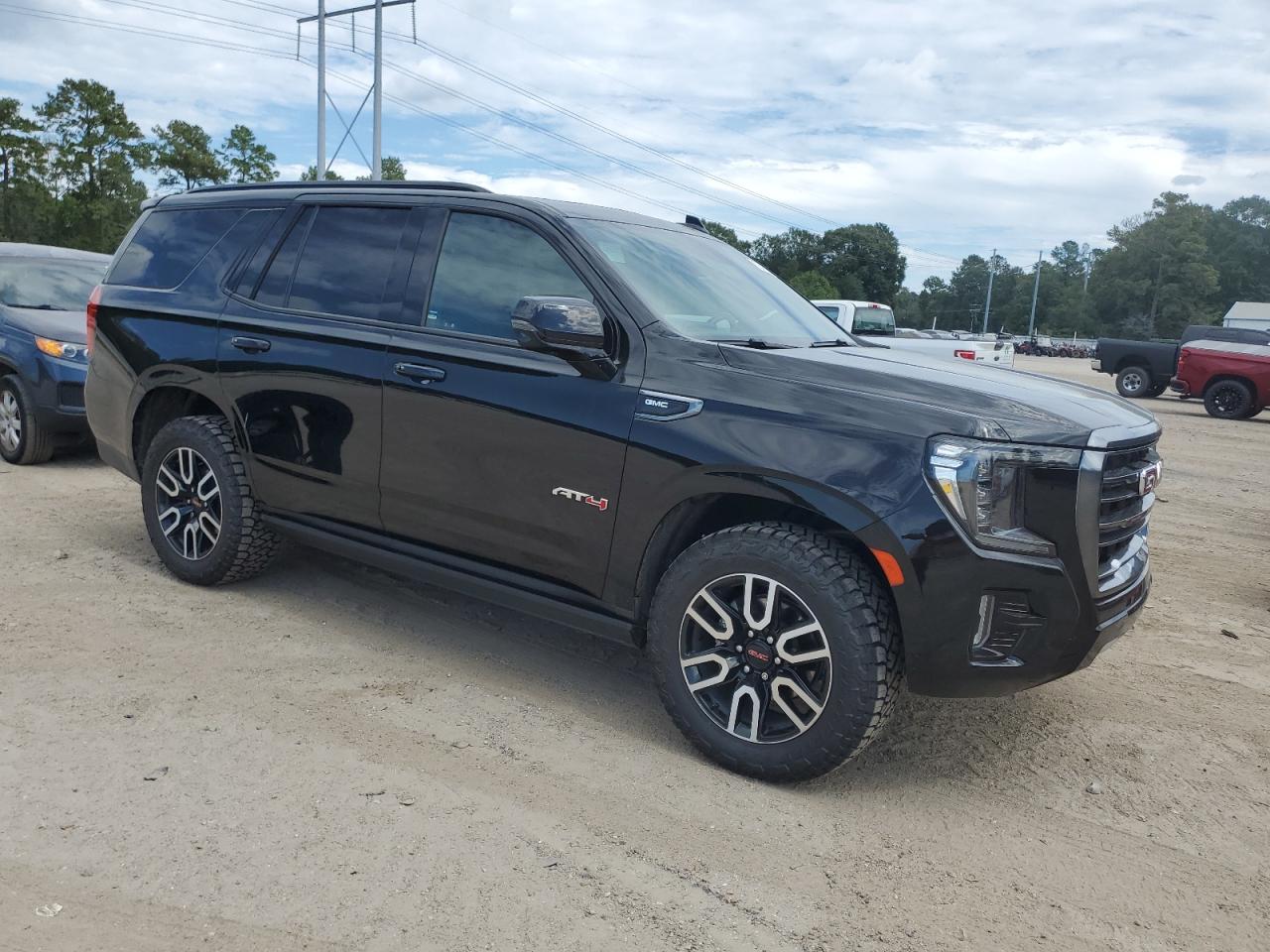 2023 GMC YUKON AT4 VIN:1GKS2CKD7PR173027