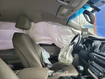 2017 Kia Carnival VIN: