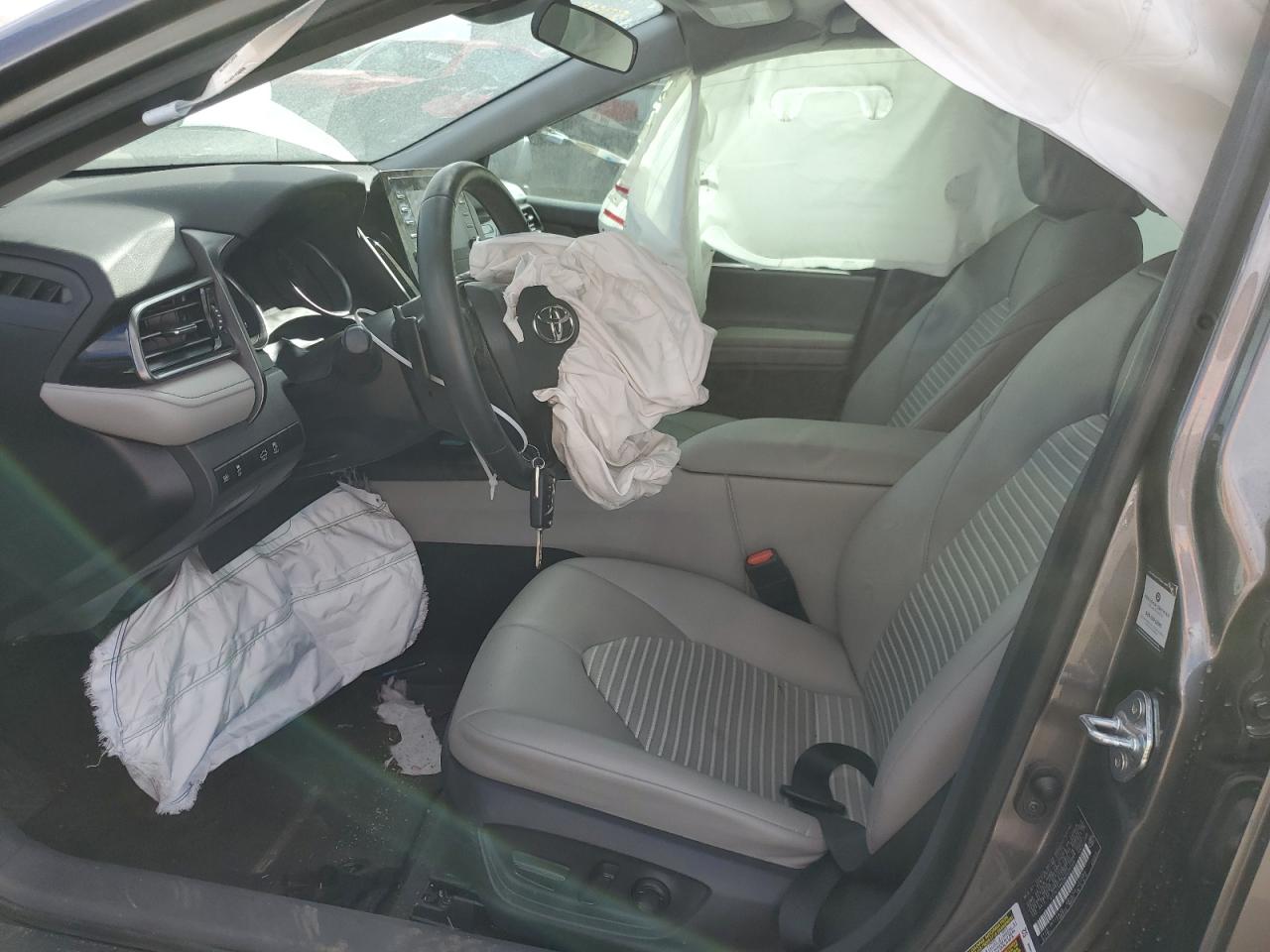 2022 TOYOTA CAMRY SE VIN:4T1G11AK0NU039149