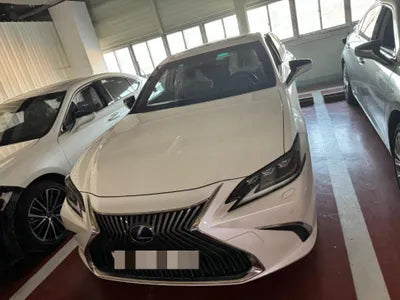 2020 Lexus ES 300 VIN: