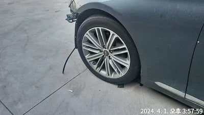 2017 Genesis G80 KMHGL41DDHU225445 VIN:KMHGL41DDHU225445