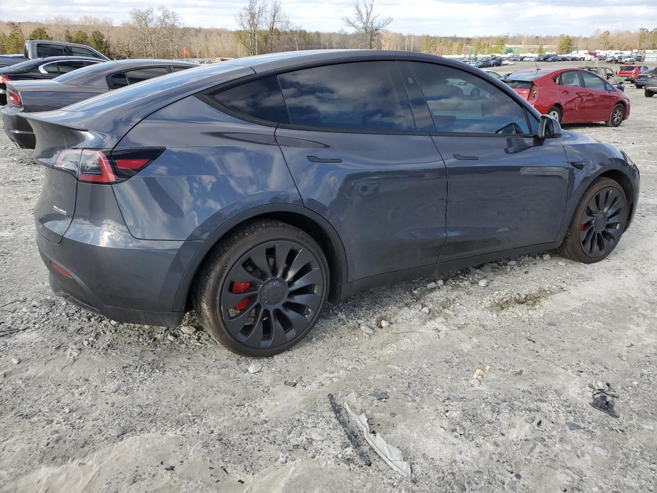 2023 TESLA MODEL Y  VIN:7SAYGDEF4PF920859