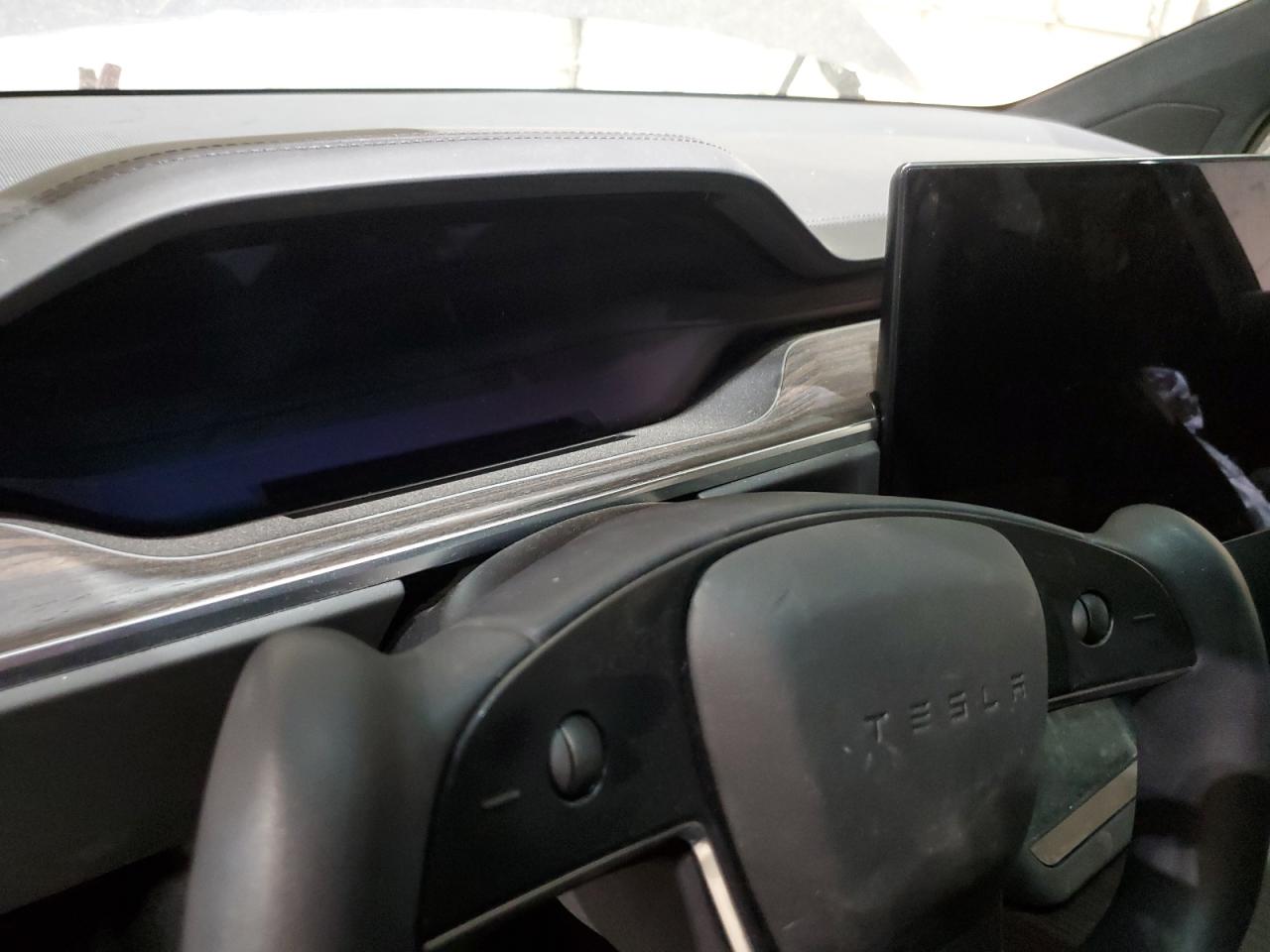 2023 TESLA MODEL X  VIN:7SAXCAE52PF385298