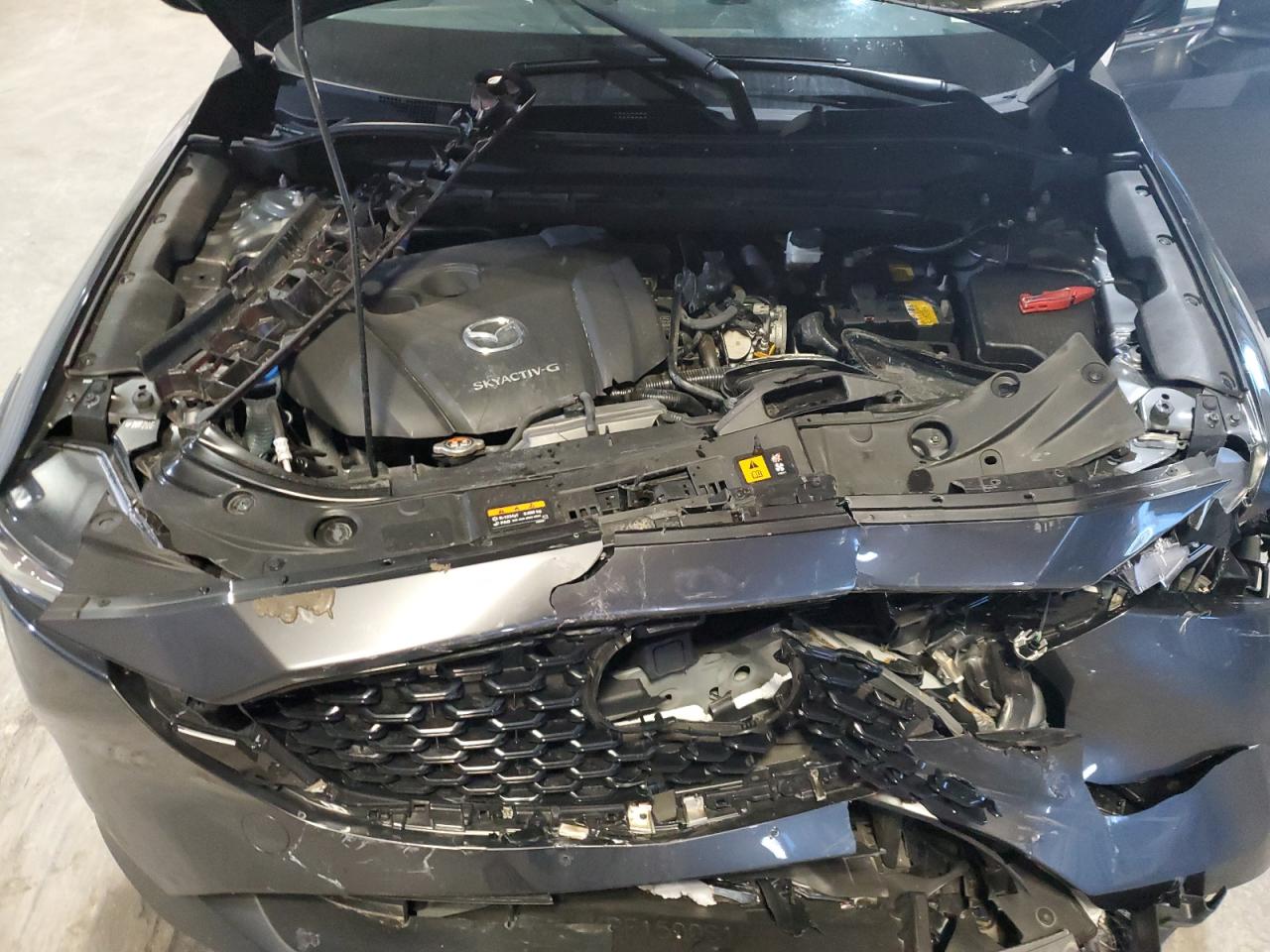2022 MAZDA CX-5 PREFERRED VIN:JM3KFBCM4N0565724