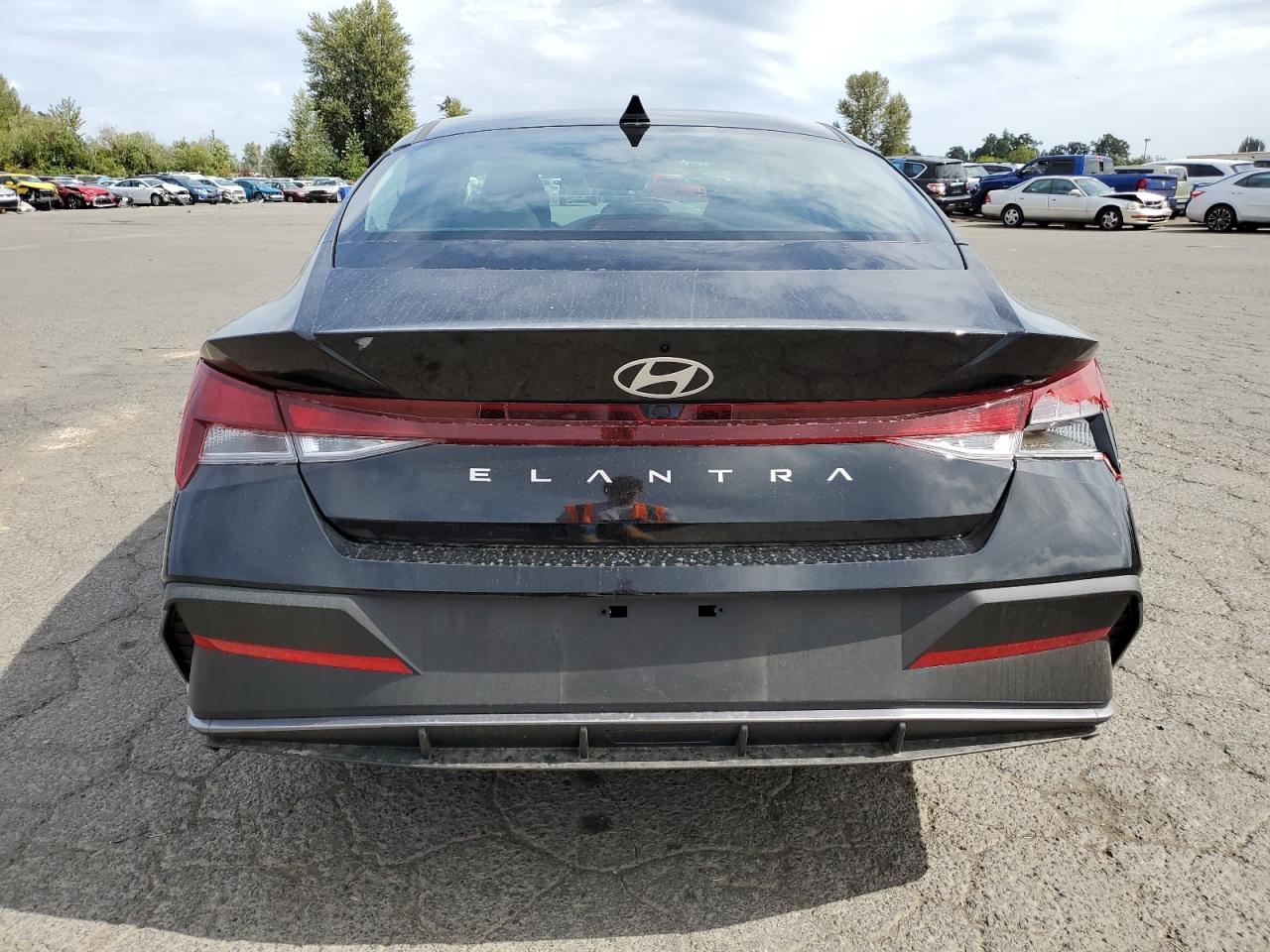 2024 HYUNDAI ELANTRA SEL VIN:KMHLM4DG9RU764382