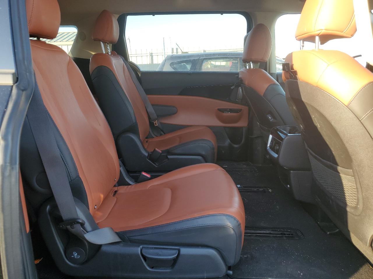 2024 KIA CARNIVAL SX VIN:JH4DC538X2C027178