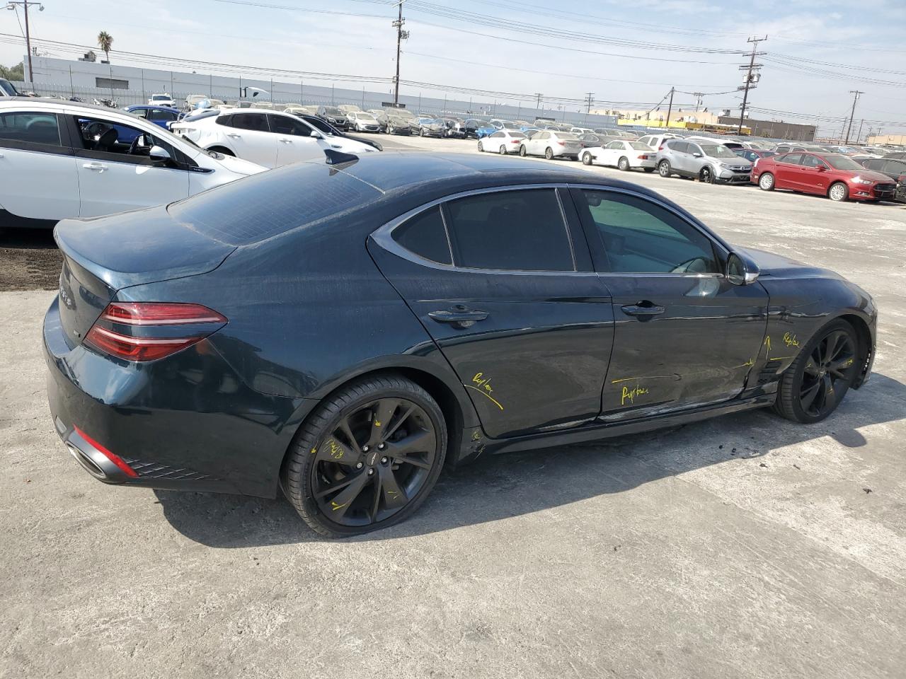 2022 GENESIS G70 BASE VIN:KMTG54TE2NU082023