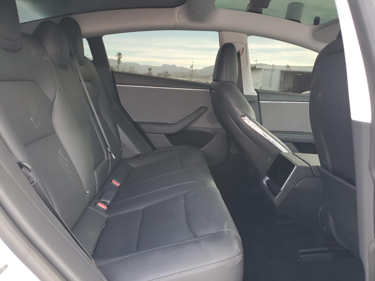 2024 TESLA MODEL 3  VIN:5YJ3E1EA4RF784896