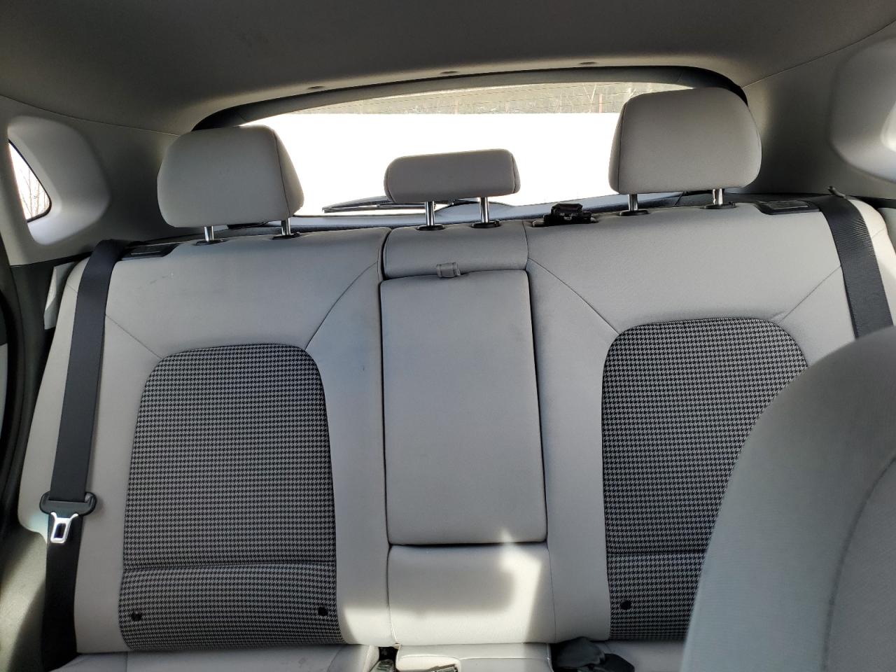 2023 HYUNDAI KONA SE VIN:KM8K22AB3PU996424