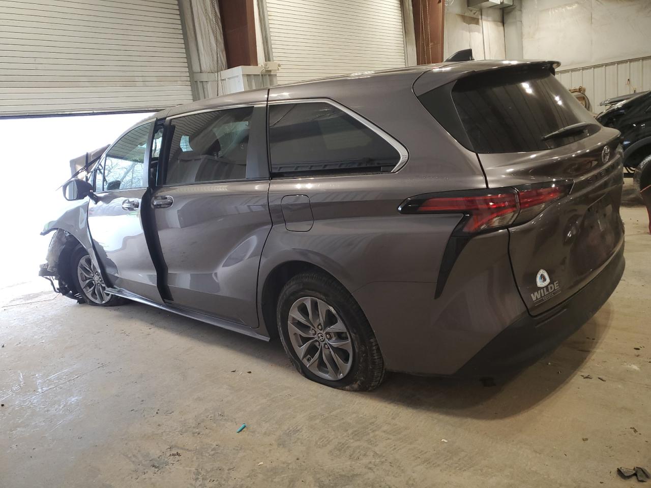 2022 TOYOTA SIENNA LE VIN:5TDKRKEC4NS101270