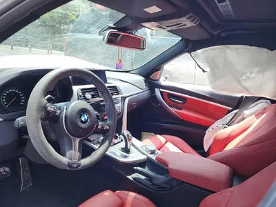 2018 BMW 330 WBA8B910XJA826203 VIN:WBA8B910XJA826203